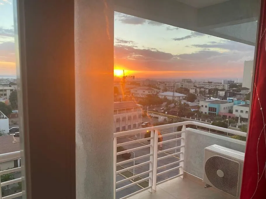 Luxurious & Modern In The Heart Of New Kingston Appartement 0*,