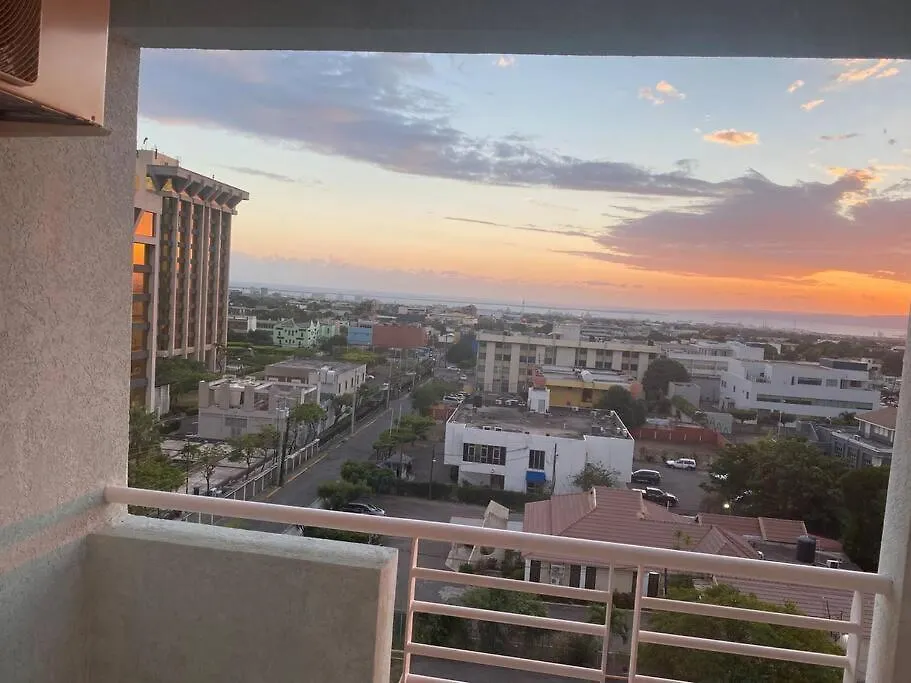 Luxurious & Modern In The Heart Of New Kingston Appartement